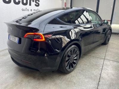 Tesla Model Y Performance awd (10)