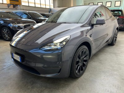 Tesla Model Y Long Range awd (16)