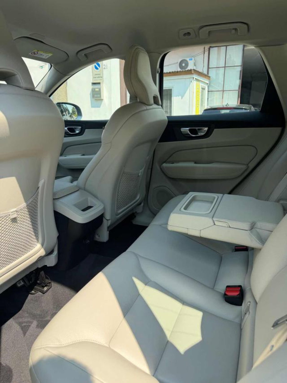 Volvo XC60 T5 Geartronic Business (12)