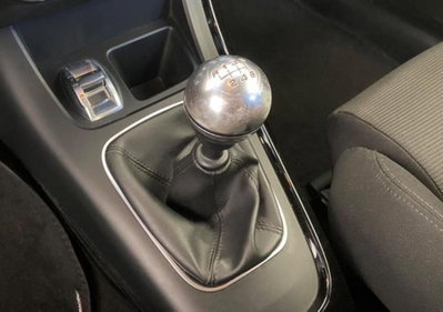 Alfa Romeo Giulietta 1.6 JTDm-2 Exclusive (17)