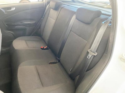 Alfa Romeo Giulietta 1.6 JTDm-2 Exclusive (9)