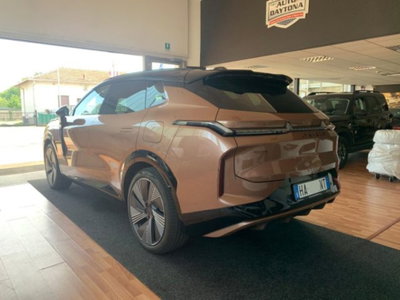 Lynk & Co 08 08 1.5 phev More auto (5)