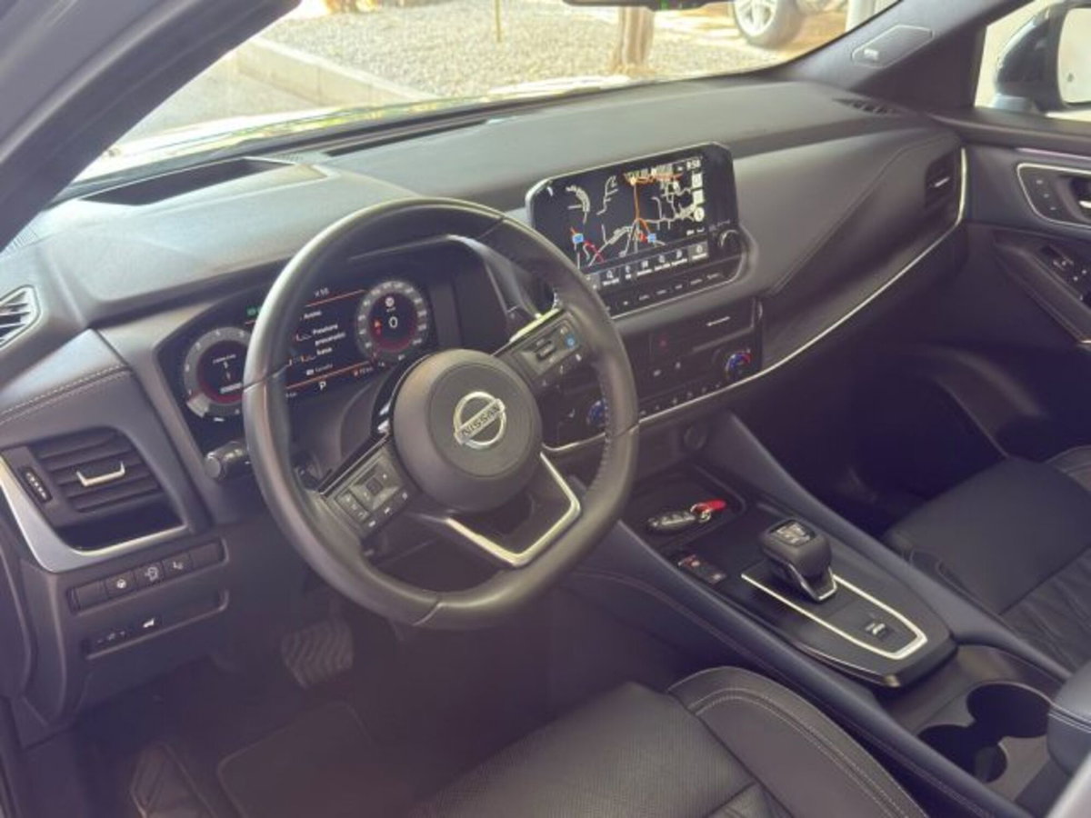 Nissan Qashqai 1.3 mhev Tekna 4wd 158cv xtronic (18)