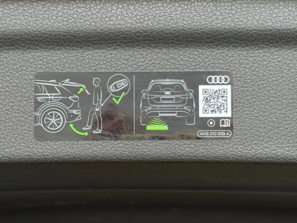 Audi Q3 Sportback 35 TDI quattro S tronic S line edition (17)