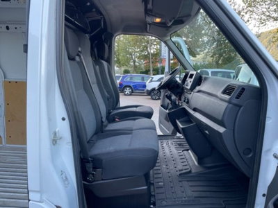 Nissan Interstar Furgone 35 2.3 dCi 180CV PM-TM Tekna Furgone (7)