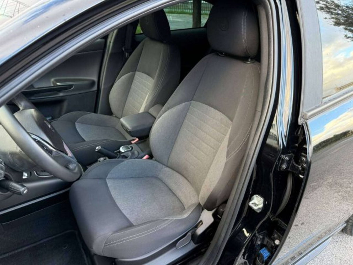 Alfa Romeo Giulietta 1.6 JTDm Giulietta 120cv (8)