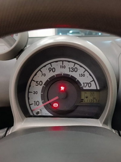 Citroen C1 1.0 3 porte airdream Ideal (18)