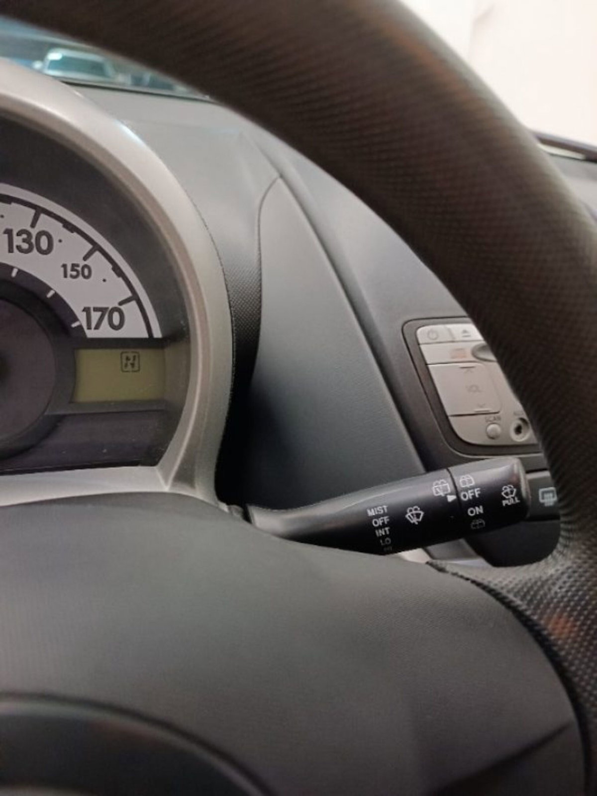 Citroen C1 1.0 3 porte airdream Ideal (19)
