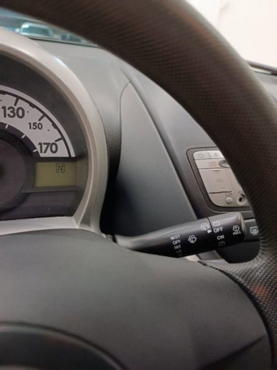 Citroen C1 1.0 3 porte airdream Ideal (19)