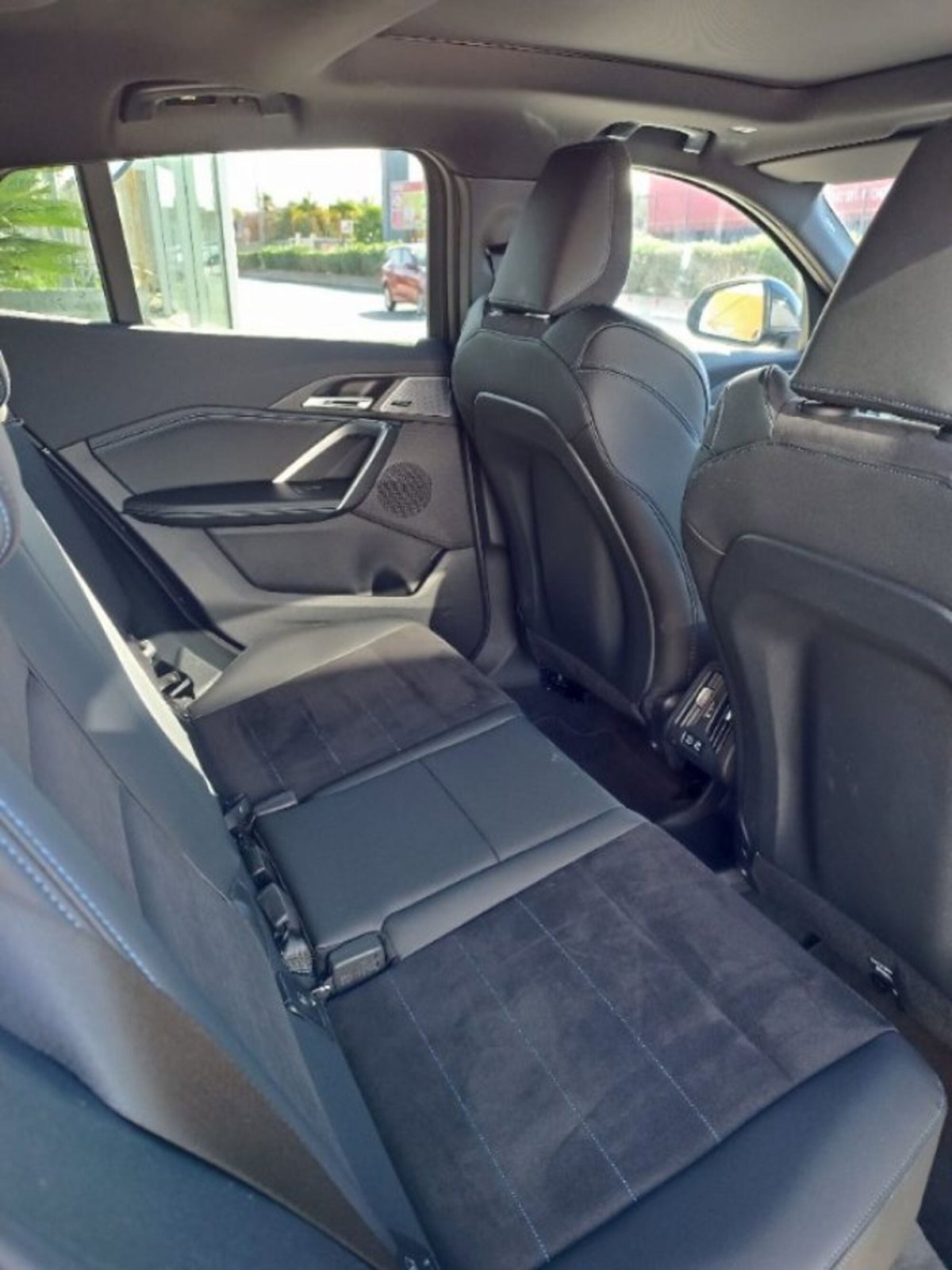 BMW X2 sdrive 18d MSport Pro auto (19)