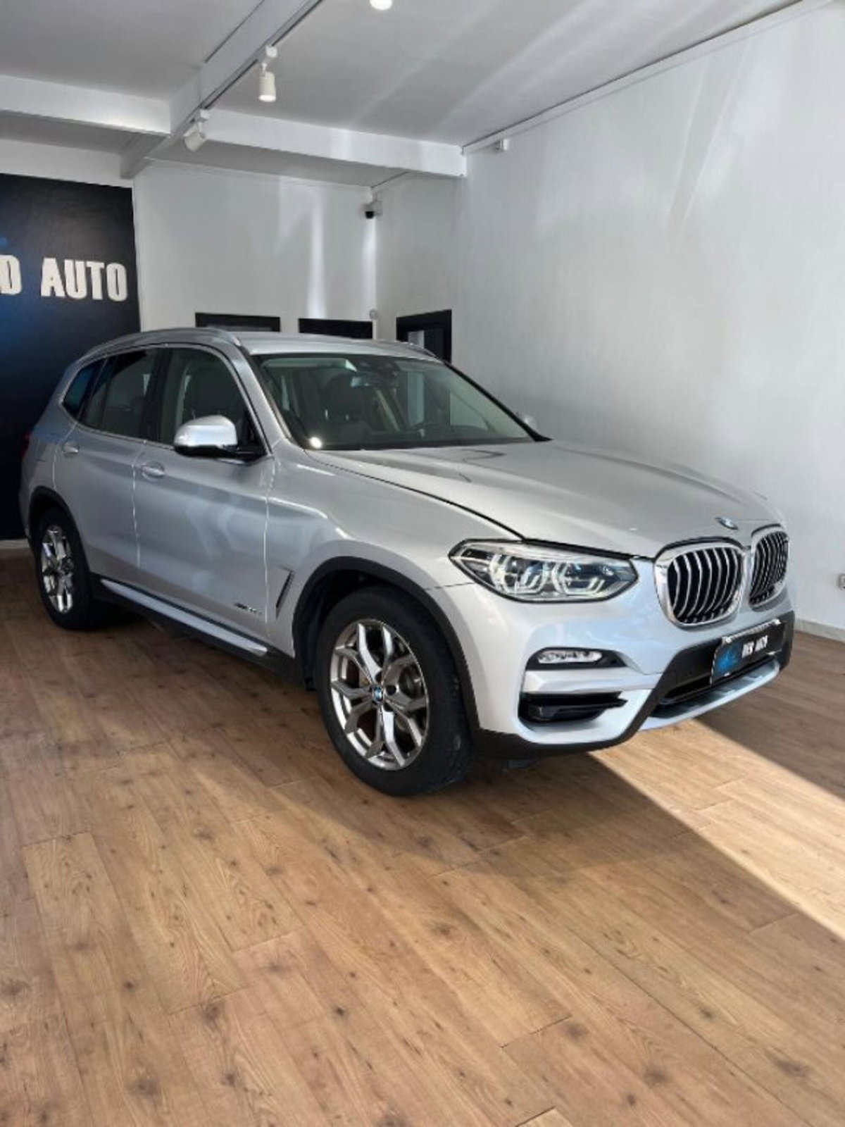 BMW X3 xDrive20d xLine (2)