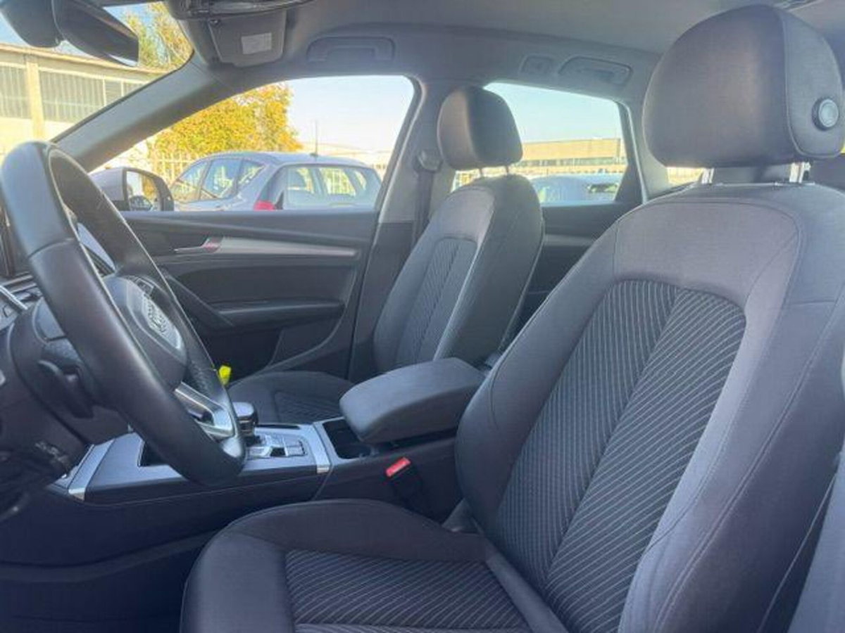 Audi Q5 40 TDI 204 CV quattro S tronic Business (15)