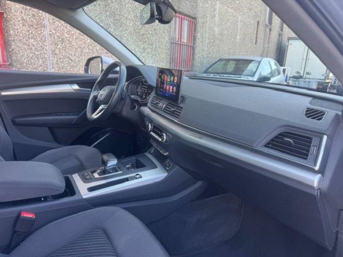 Audi Q5 40 TDI 204 CV quattro S tronic Business (16)