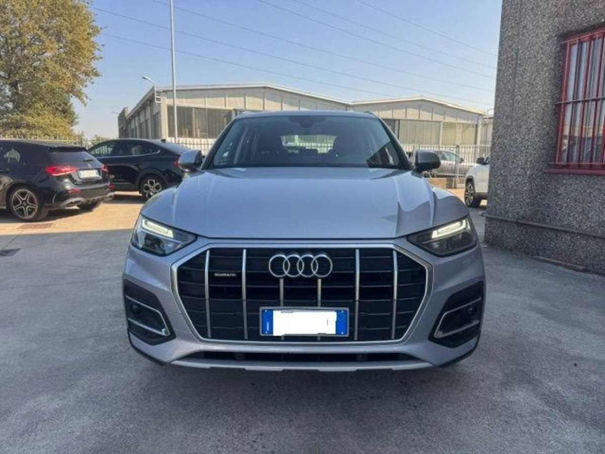 Audi Q5 40 TDI 204 CV quattro S tronic Business (4)