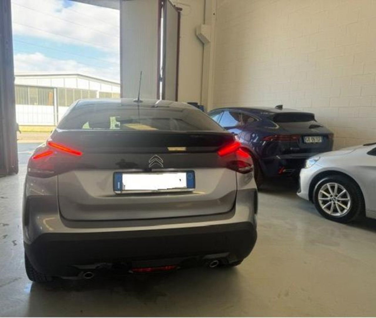 Citroen C4 PureTech 130 S&S EAT8 Shine (4)