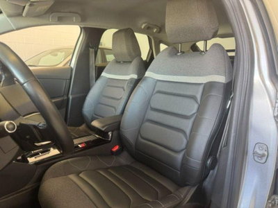 Citroen C4 PureTech 130 S&S EAT8 Shine (9)
