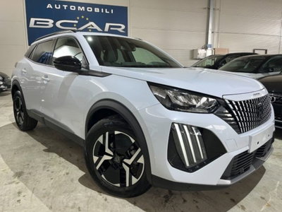 Peugeot 2008 PureTech 100 S&S Allure Navi Pack (3)