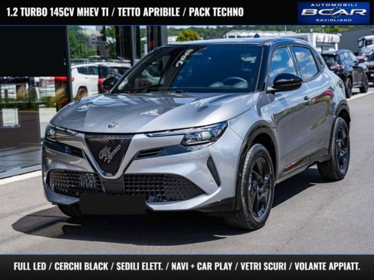 Alfa Romeo Junior 1.2 ibrida Ti 145cv edct6
