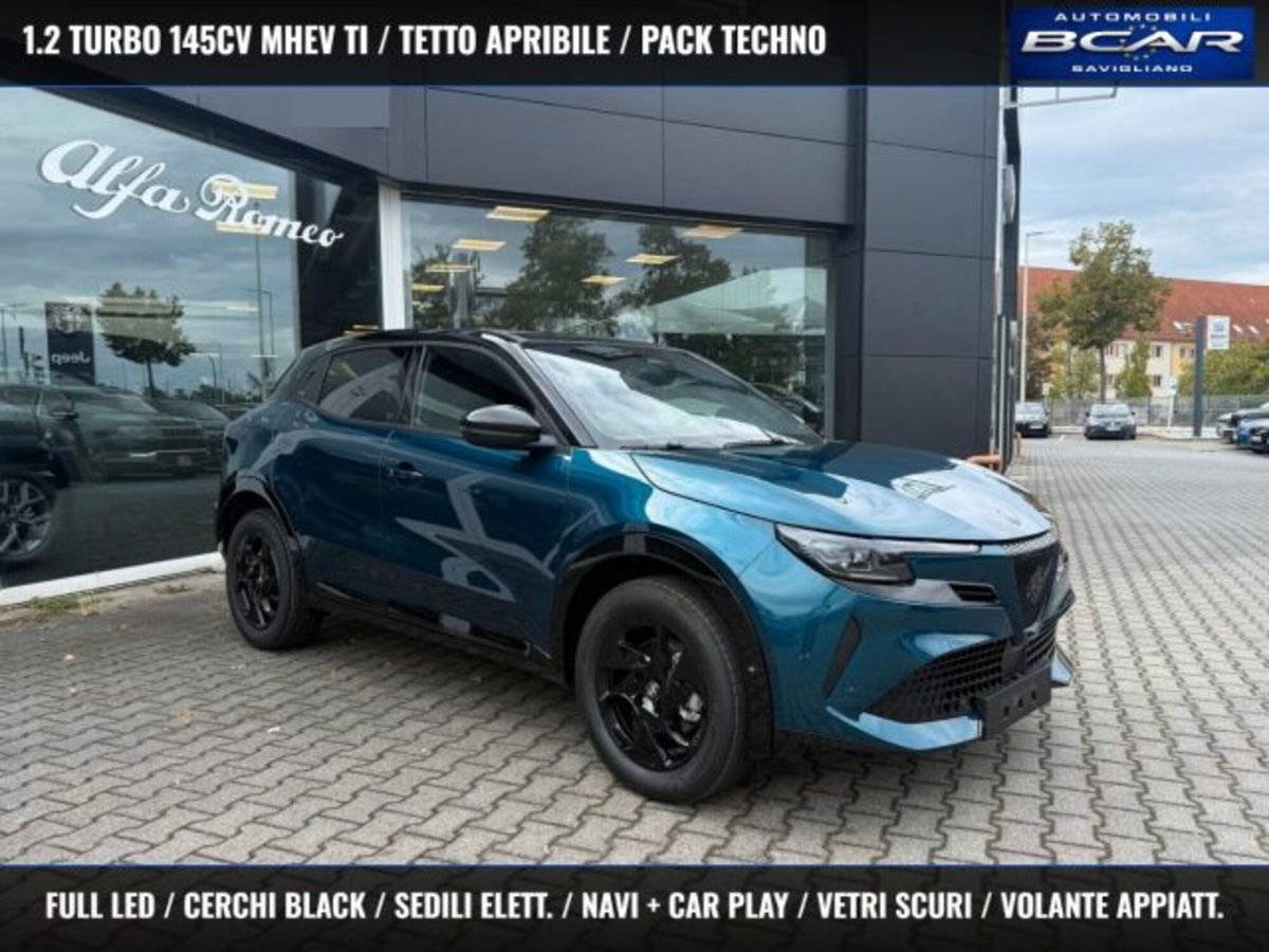 Alfa Romeo Junior 1.2 ibrida Ti 145cv edct6