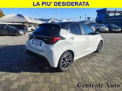 Toyota Yaris Cross 1.5 Hybrid 5p. E-CVT Lounge (2)