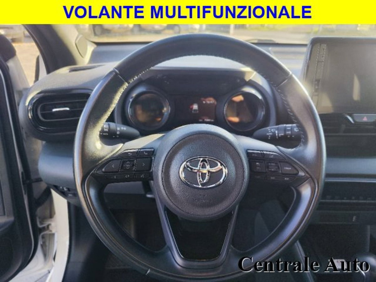Toyota Yaris Cross 1.5 Hybrid 5p. E-CVT Lounge (5)