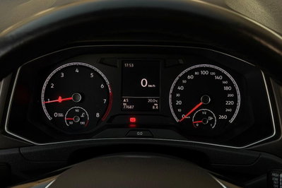 Volkswagen T-Roc 1.0 TSI Style BlueMotion Technology (7)