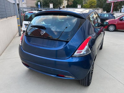 Lancia Ypsilon 1.0 FireFly 5 porte S&S Hybrid Gold Plus (3)