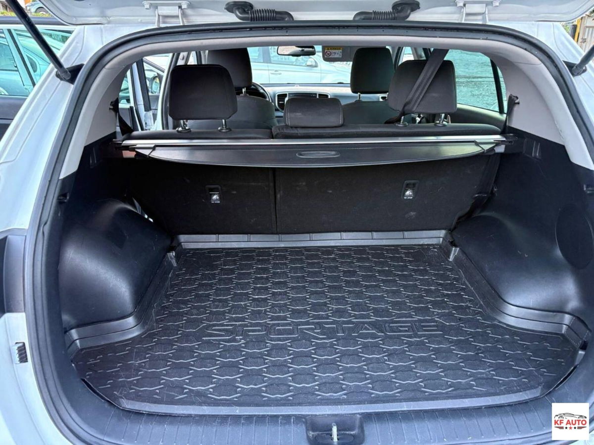 Kia Sportage 1.7 CRDI 2WD Cool (14)