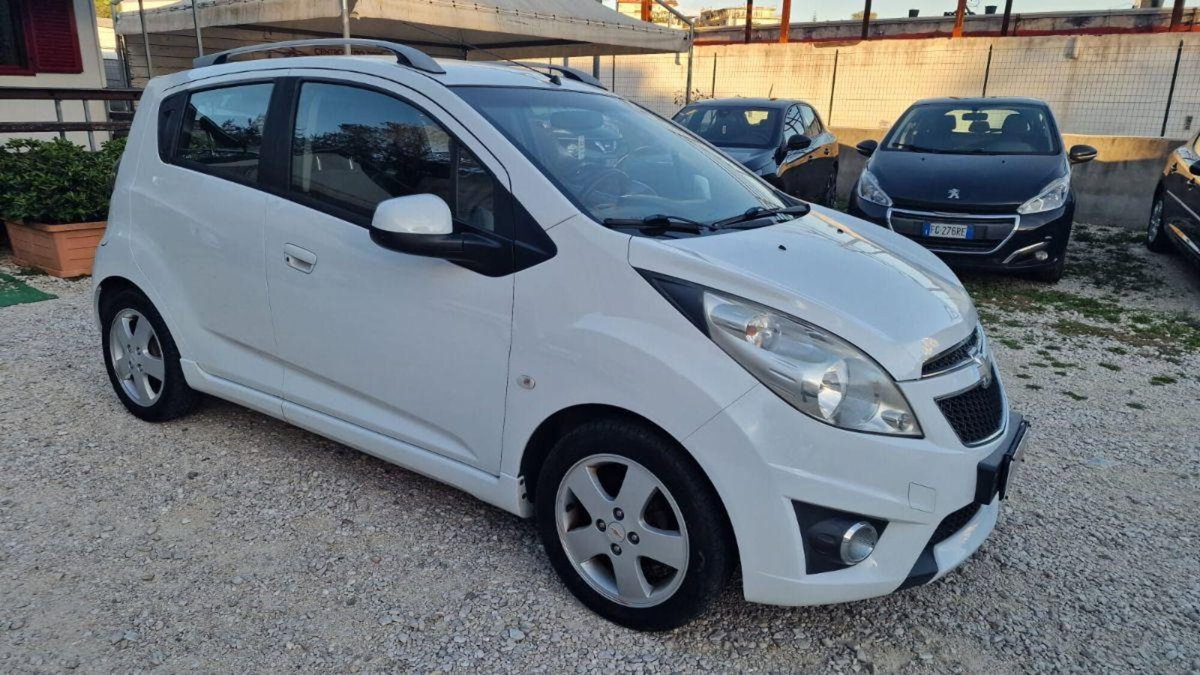 Chevrolet Spark 1.2 LT GPL Eco Logic (8)