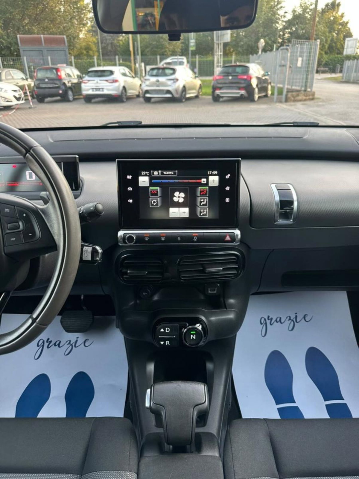 Citroen C4 Cactus PureTech 82 S&S ETG Shine Edition (19)
