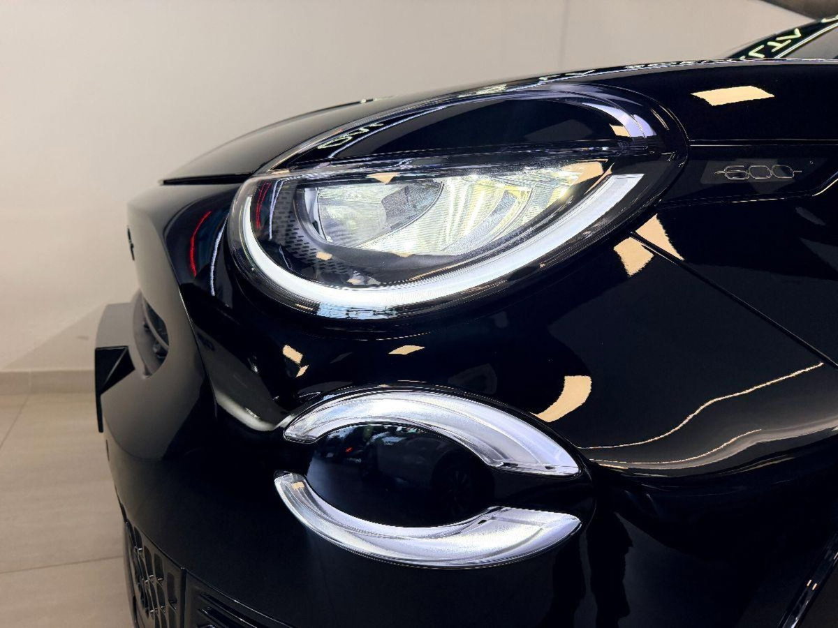 Fiat 600 1.2 hybrid Sport 145cv auto (6)