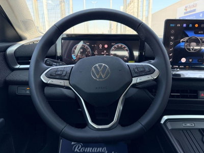 Volkswagen T-Roc 1.5 etsi Life 115cv dsg (18)