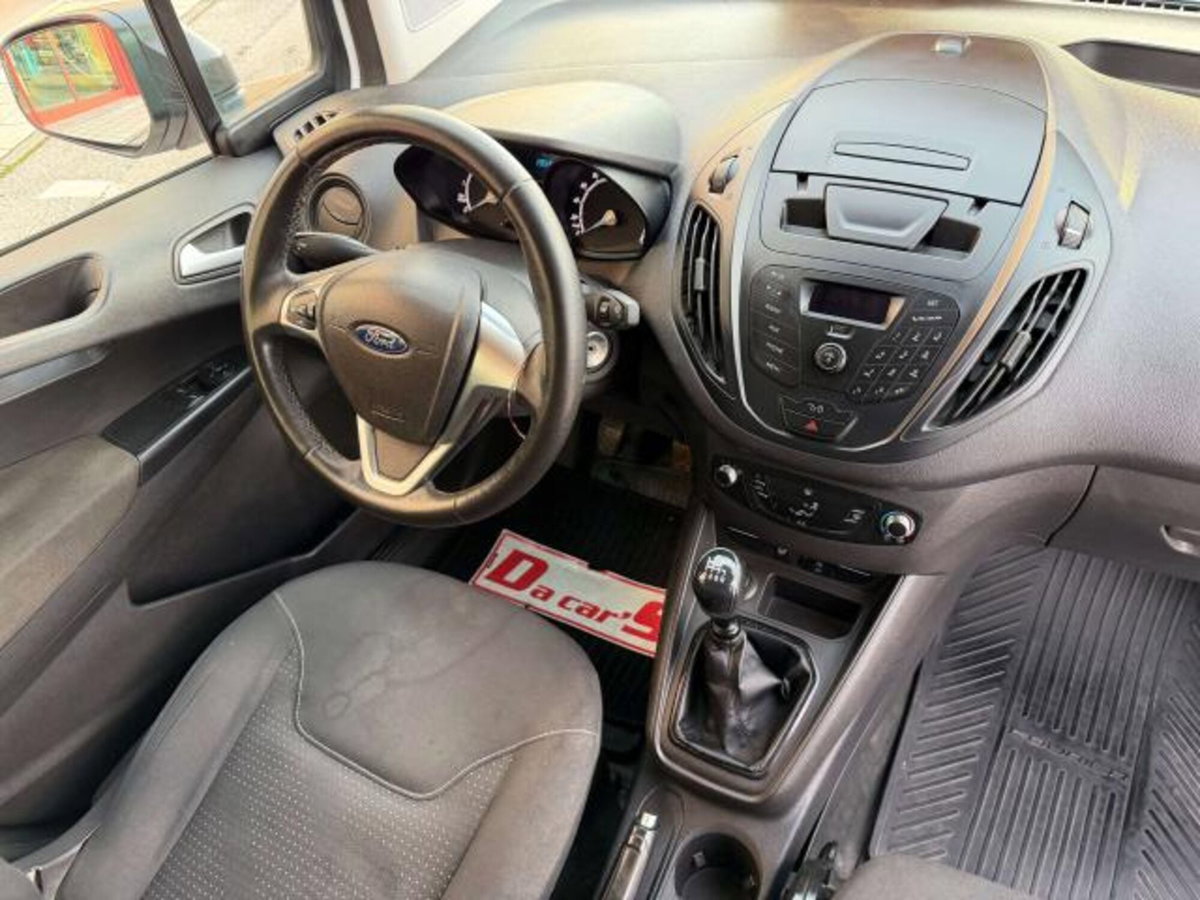 Ford Transit Courier 1.5 TDCi 100CV  Entry (10)