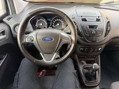 Ford Transit Courier 1.5 TDCi 100CV  Entry (13)