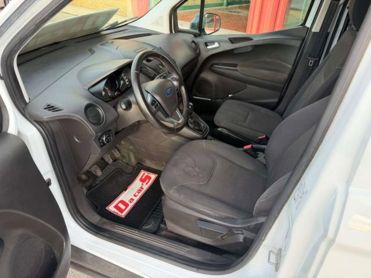 Ford Transit Courier 1.5 TDCi 100CV  Entry (2)