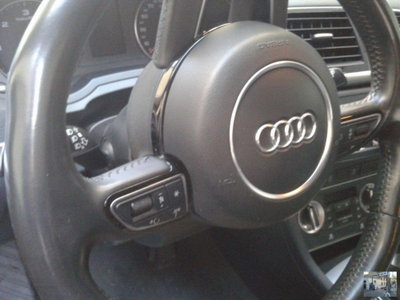 Audi Q3 2.0 TDI 177 CV quattro S tronic Advanced (12)