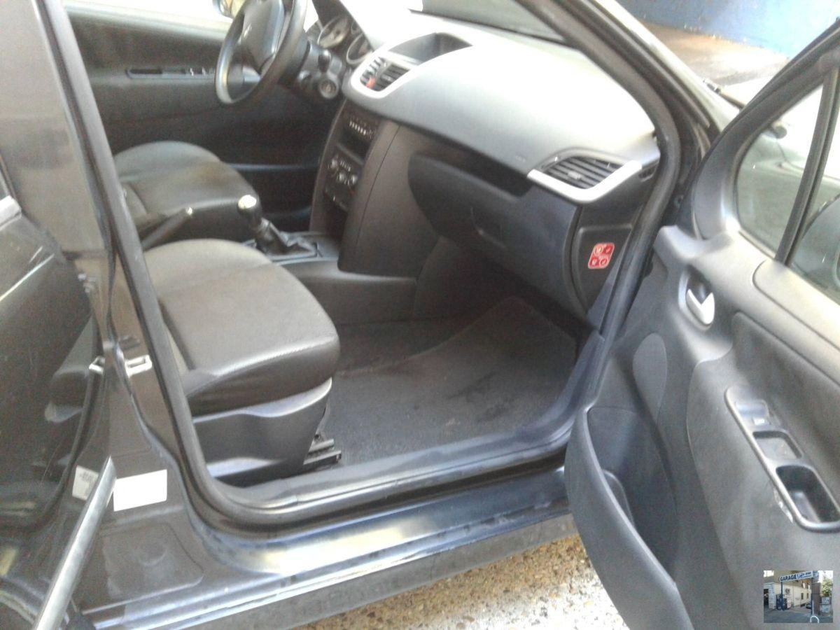 Peugeot 207 8V 75CV 5p. Energie Sport ECO GPL (12)