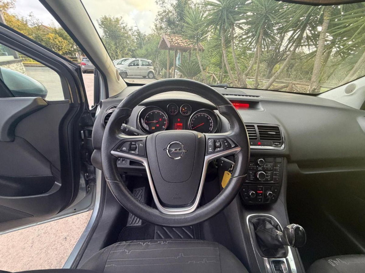 Opel Meriva 1.4 100CV Cosmo (10)