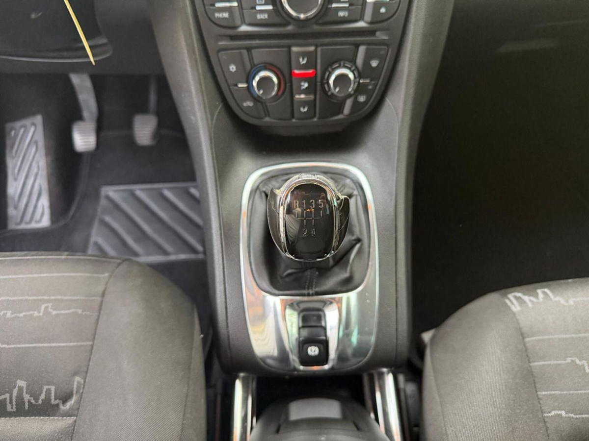 Opel Meriva 1.4 100CV Cosmo (15)