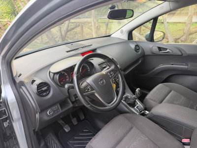 Opel Meriva 1.4 100CV Cosmo (8)