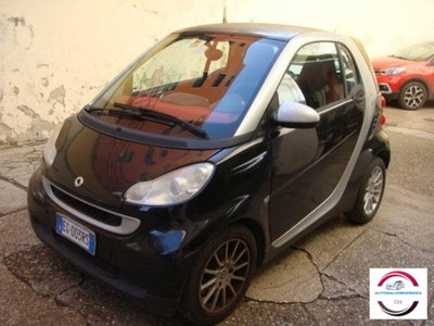 smart Fortwo 1000 52 kW MHD coupé passion (2)
