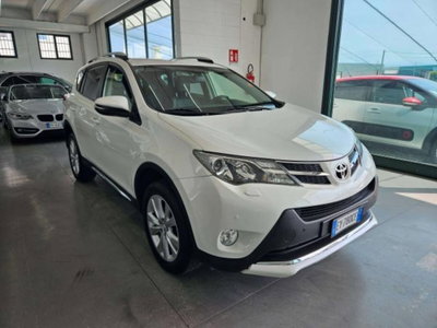 Toyota Rav4 D-CAT A/T 4WD Lounge White Ed.