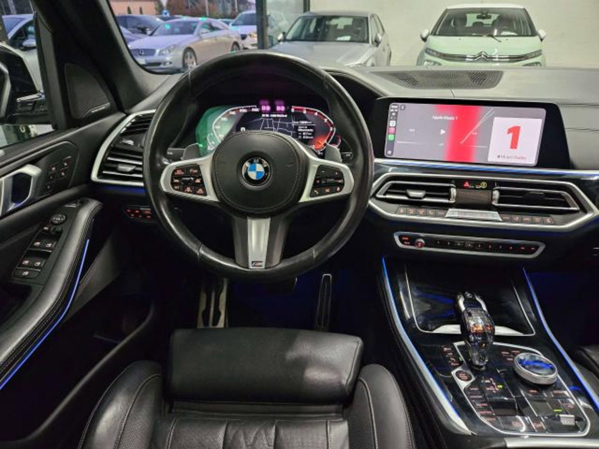 BMW X5 M50d (14)