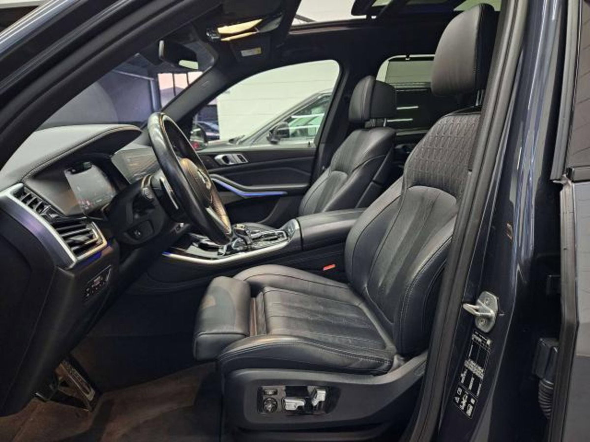 BMW X5 M50d (7)