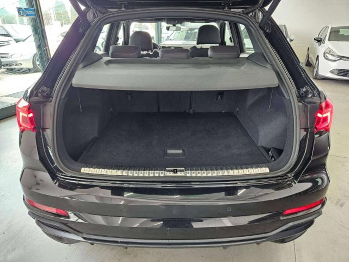 Audi Q3 40 2.0 tdi S line edition quattro 193cv s-tronic (10)