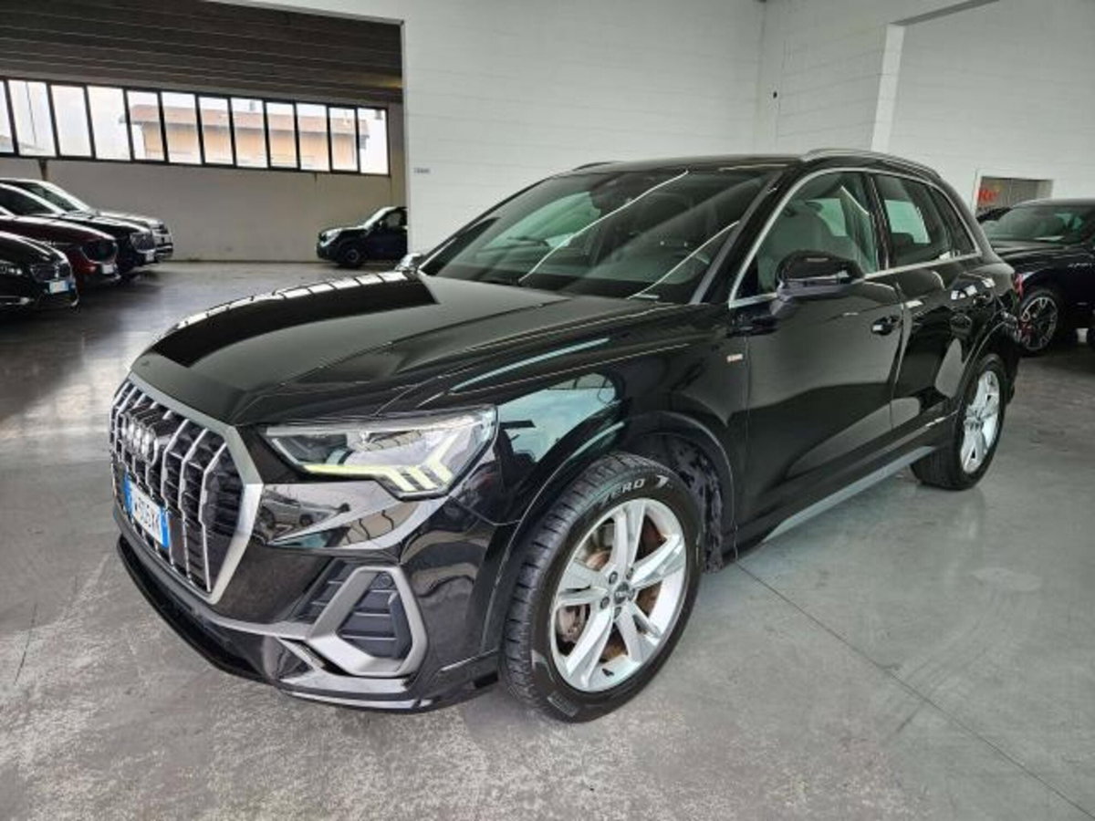Audi Q3 40 2.0 tdi S line edition quattro 193cv s-tronic (3)