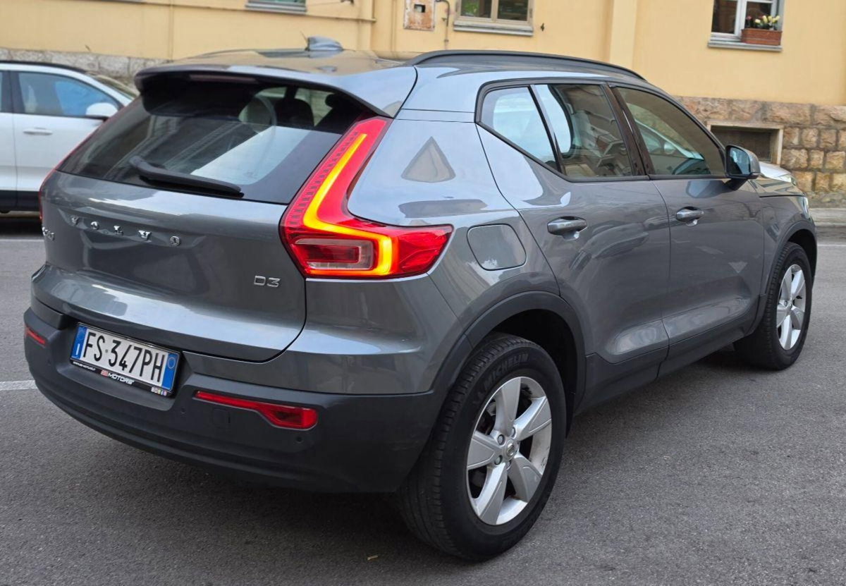 Volvo XC40 D3 (8)