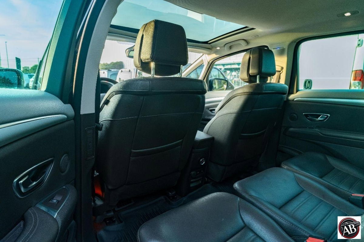 Renault Espace dCi 160CV EDC Energy Intens (18)