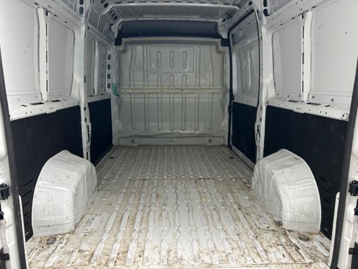 Fiat Ducato Furgone 33 2.2 Mjt 140CV AT9 PM-TN Furgone (5)
