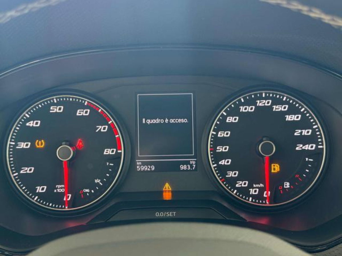 SEAT Arona 1.0 TGI Style (16)